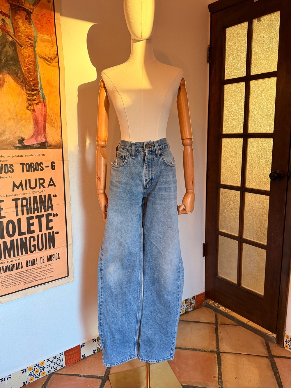 Vintage Carhartt Women’s Light Wash Blue High Rise Wide-Leg Denim Jeans, Size 32
